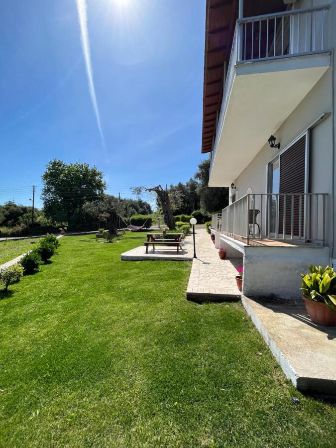 Ilias Apartments Dassia By Hotelius Exterior foto