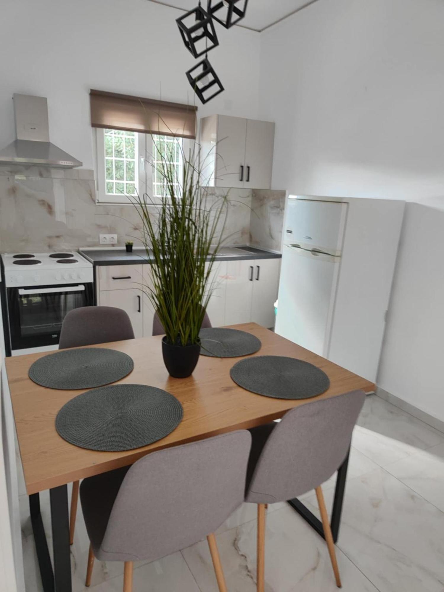 Ilias Apartments Dassia By Hotelius Exterior foto
